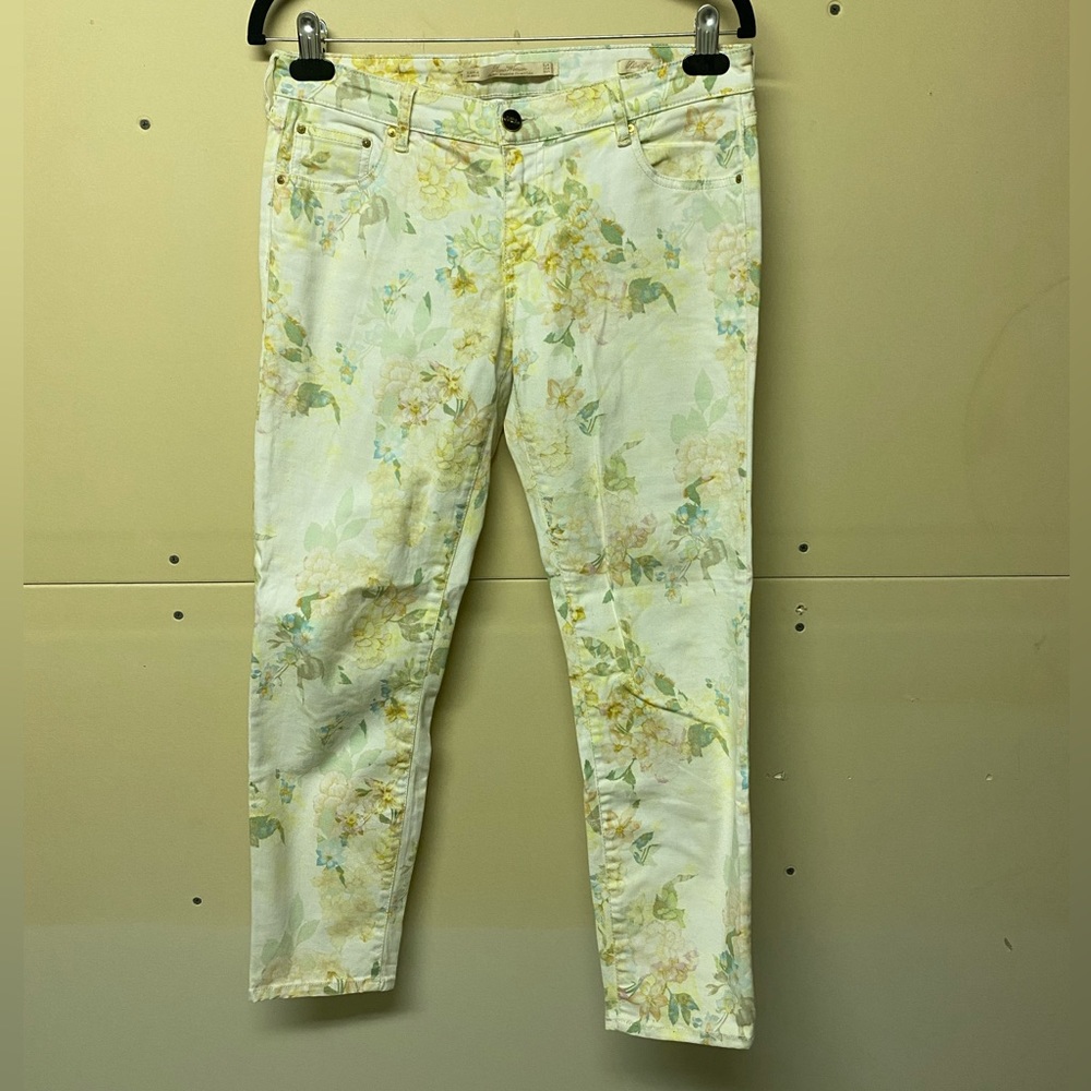 2/$30⚡️- PANTS | Women’s Zara Pants fits like size 27/28